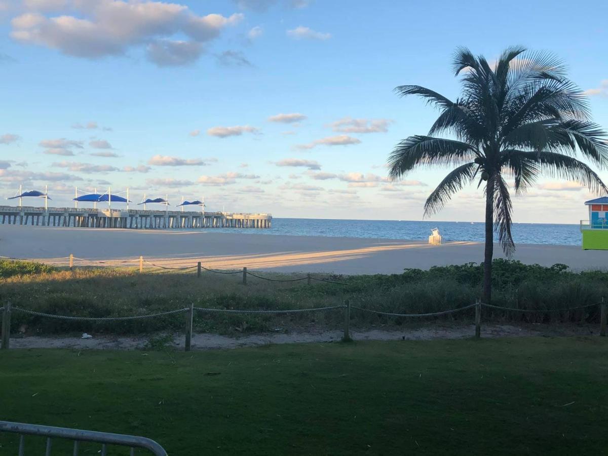 Beachway Per Ankh Pompano Beach Bagian luar foto