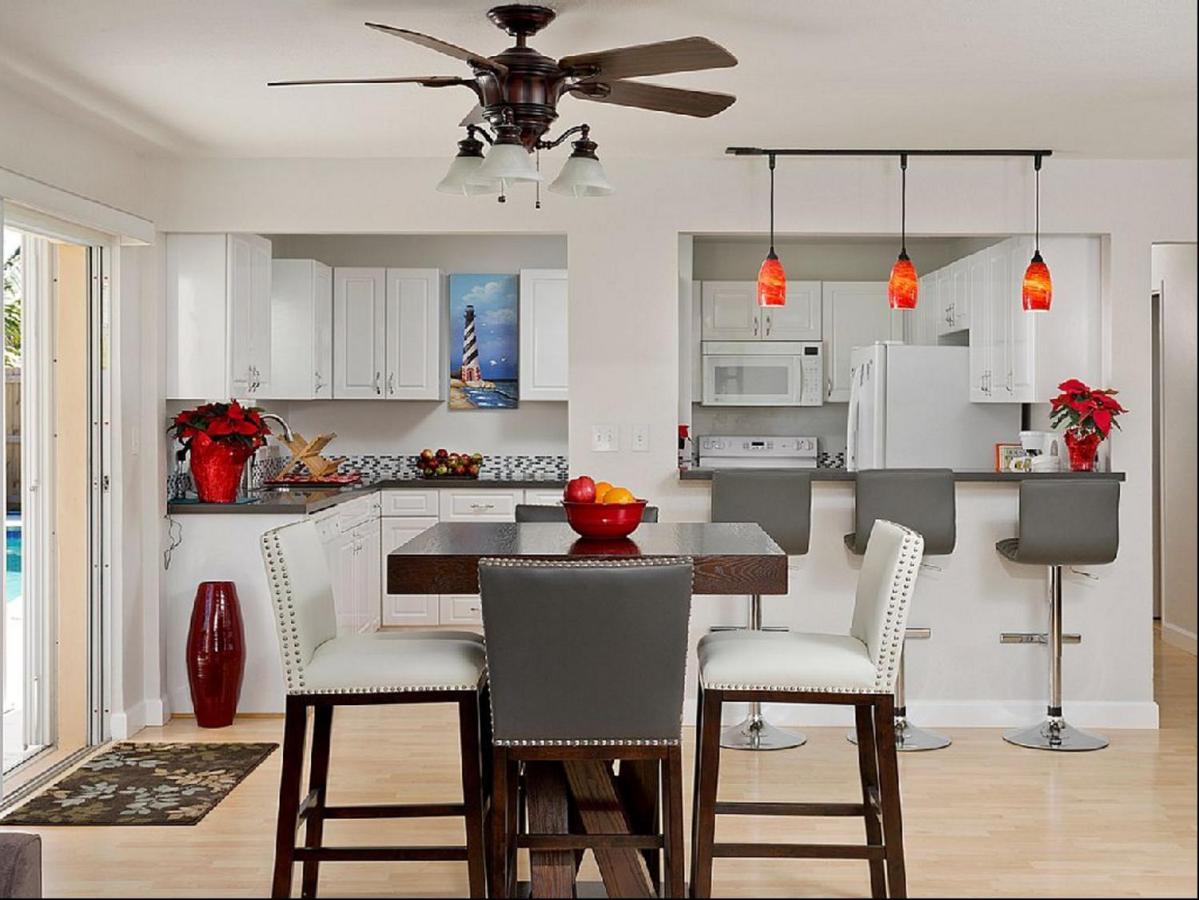 Beachway Per Ankh Pompano Beach Bagian luar foto