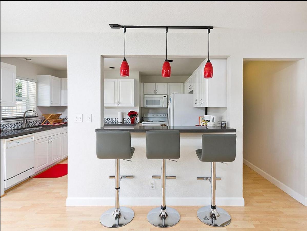 Beachway Per Ankh Pompano Beach Bagian luar foto