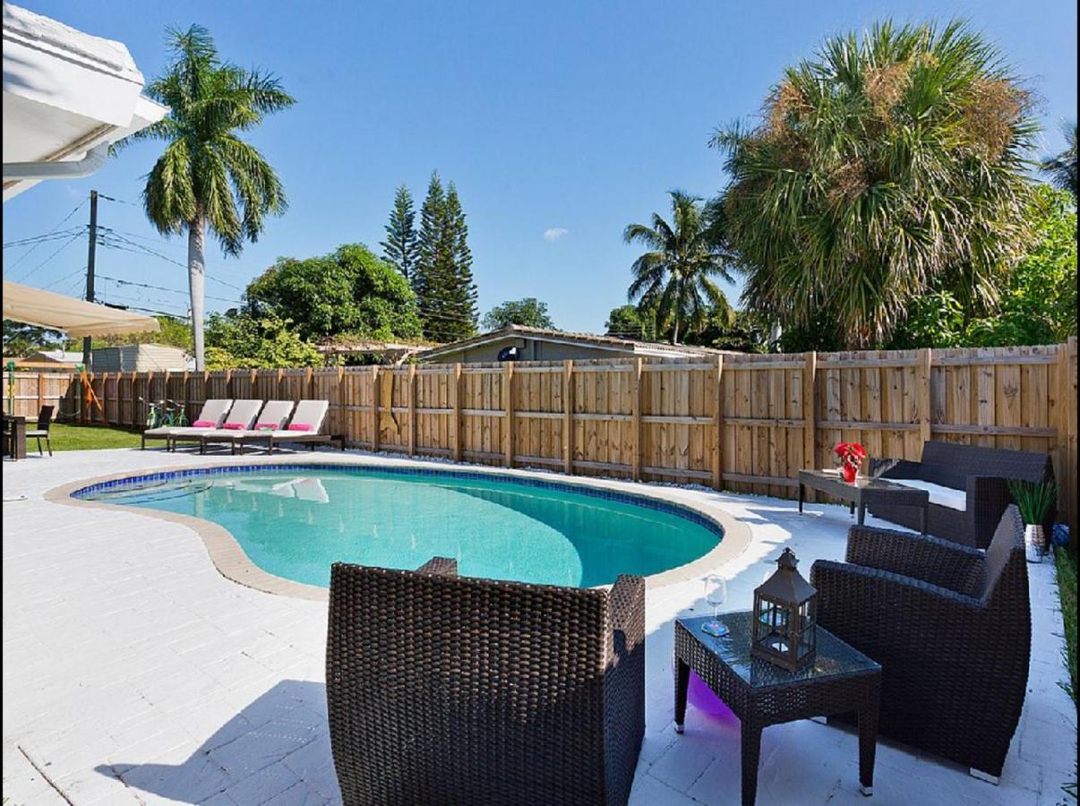 Beachway Per Ankh Pompano Beach Bagian luar foto