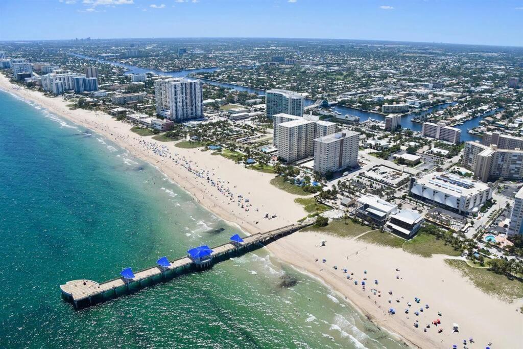 Beachway Per Ankh Pompano Beach Bagian luar foto