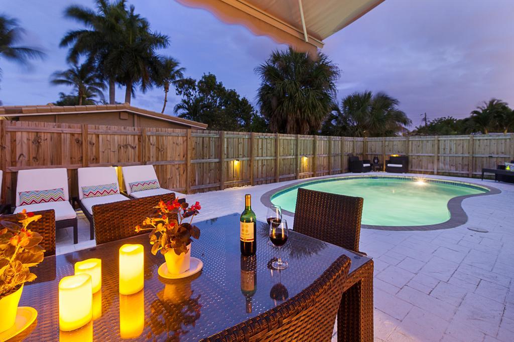 Beachway Per Ankh Pompano Beach Bagian luar foto