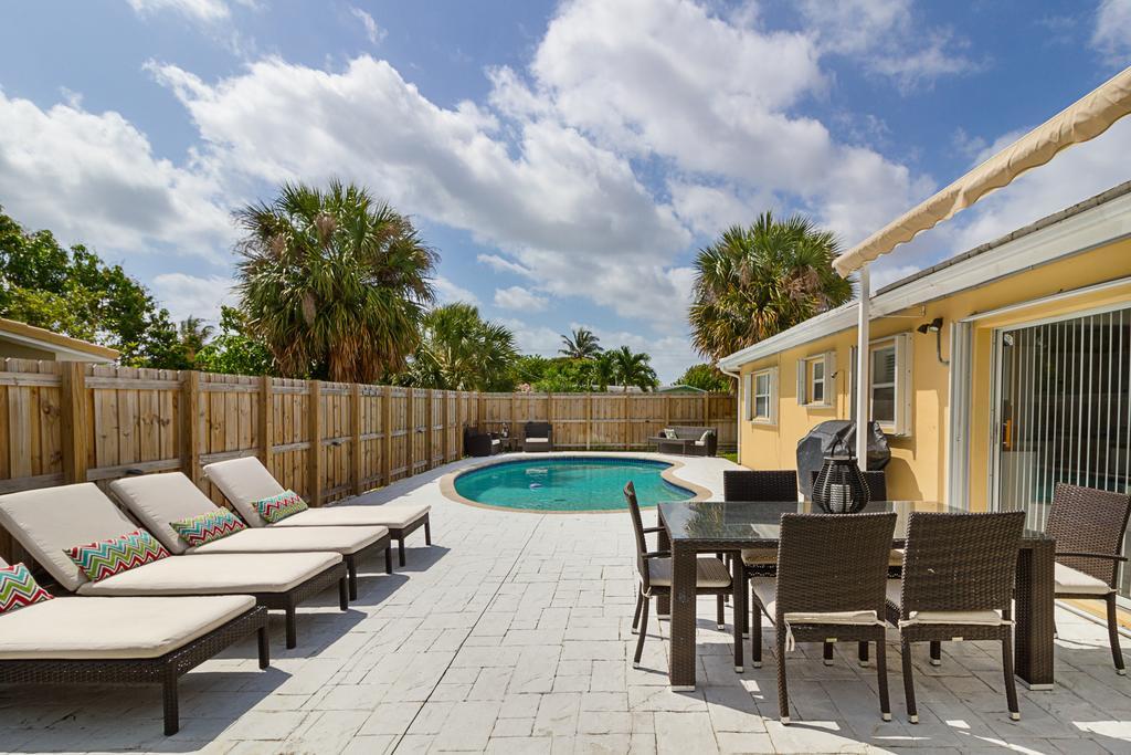 Beachway Per Ankh Pompano Beach Bagian luar foto