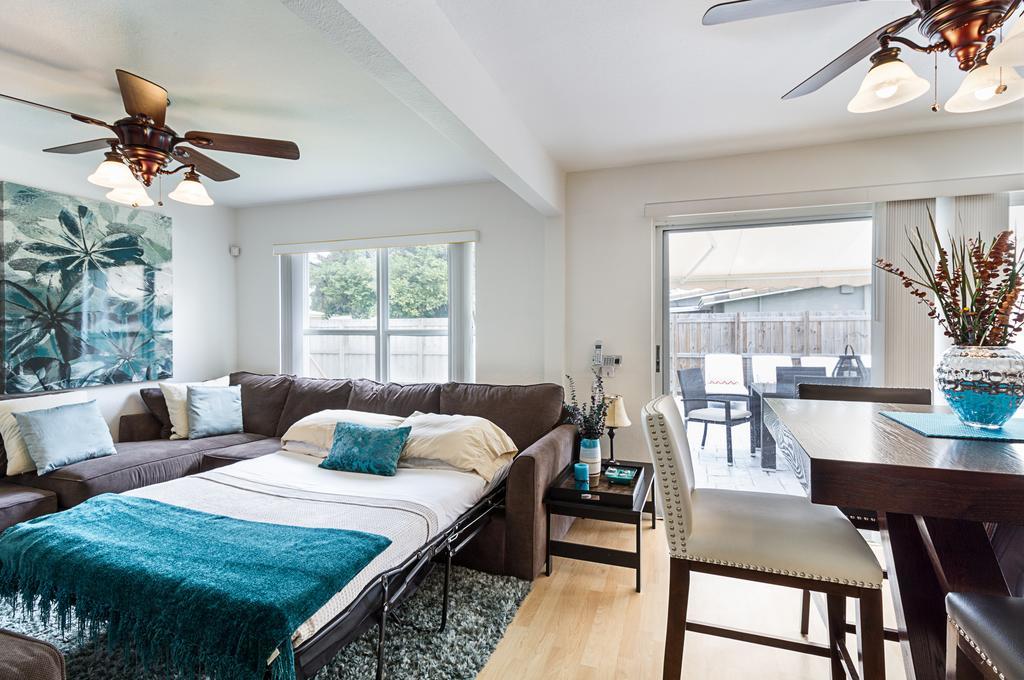 Beachway Per Ankh Pompano Beach Bagian luar foto