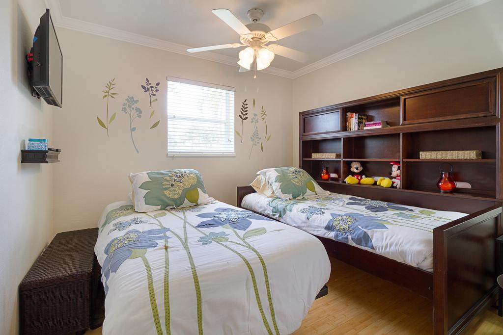 Beachway Per Ankh Pompano Beach Bagian luar foto